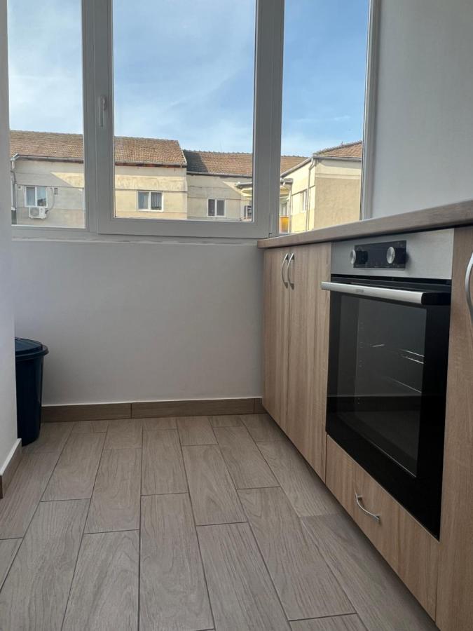 Apartament Tudor Орадя Экстерьер фото